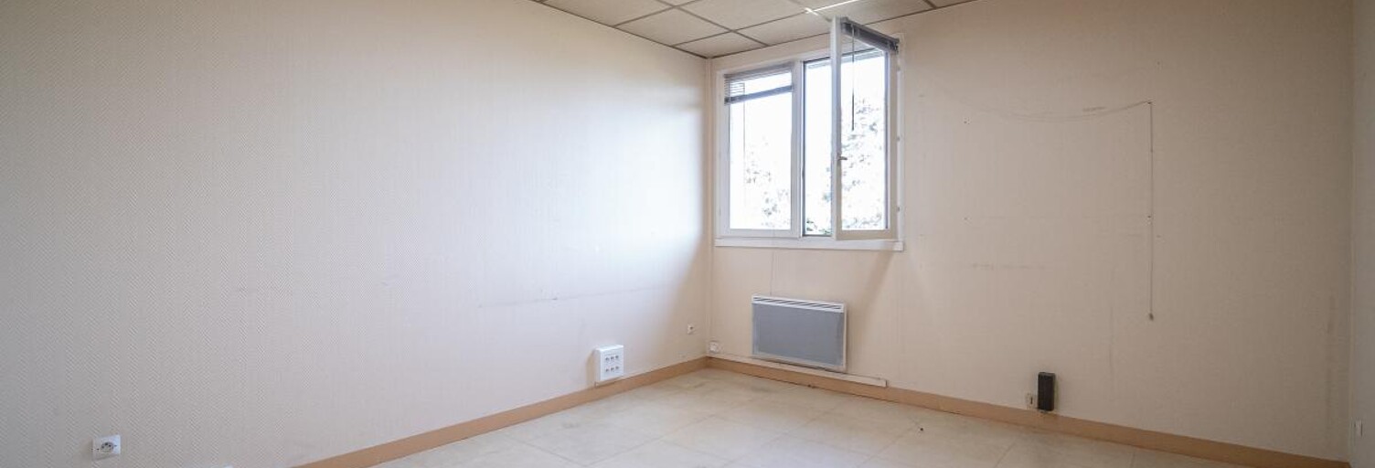 Immeuble  367 m² à vendre à Glisy (80440)
