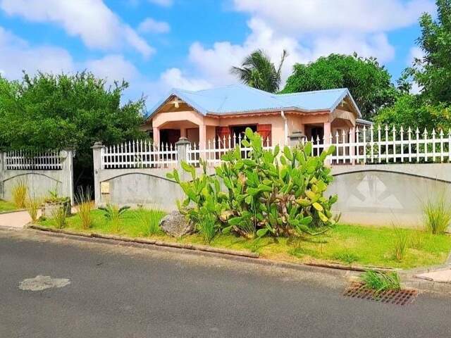 Maison À Vendre — photo du bien