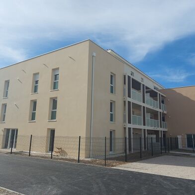 Appartement 3 pièces 868 €