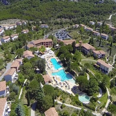 Appartement 3 pièces 78028 €