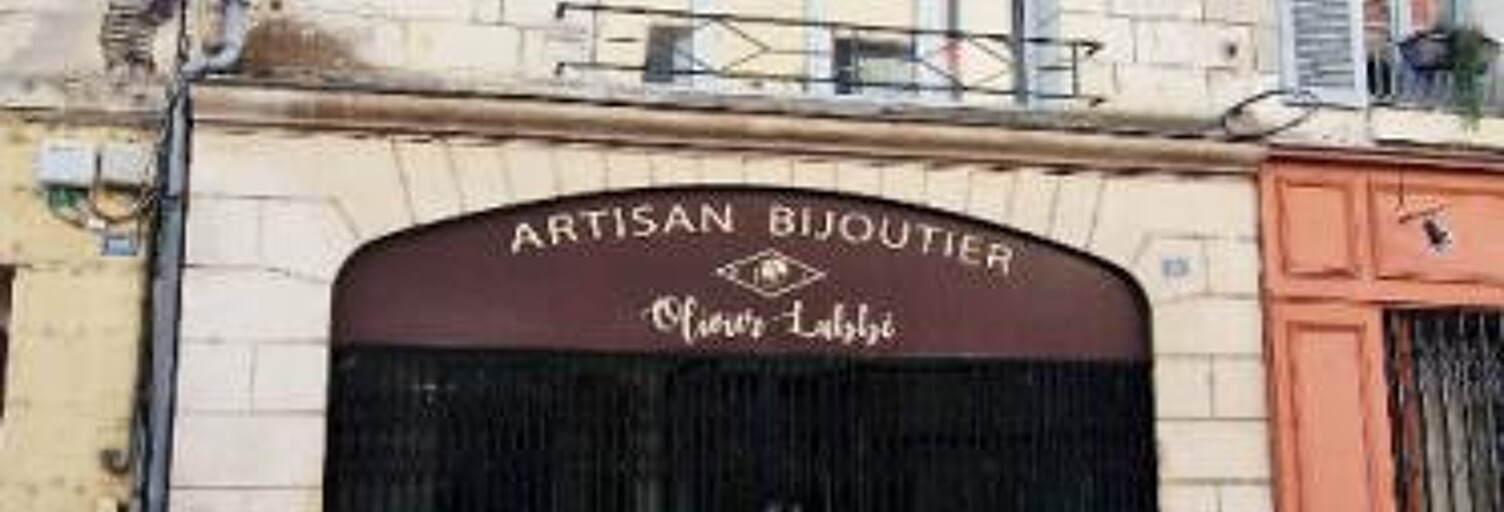 Immeuble  94 m² à vendre à Saint-Aignan (41110)