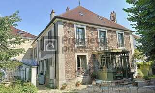Maison 11 Pièces 266 m² à vendre à Brie-Comte-Robert (77170)