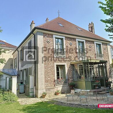 Maison 11 pièces 649000 €