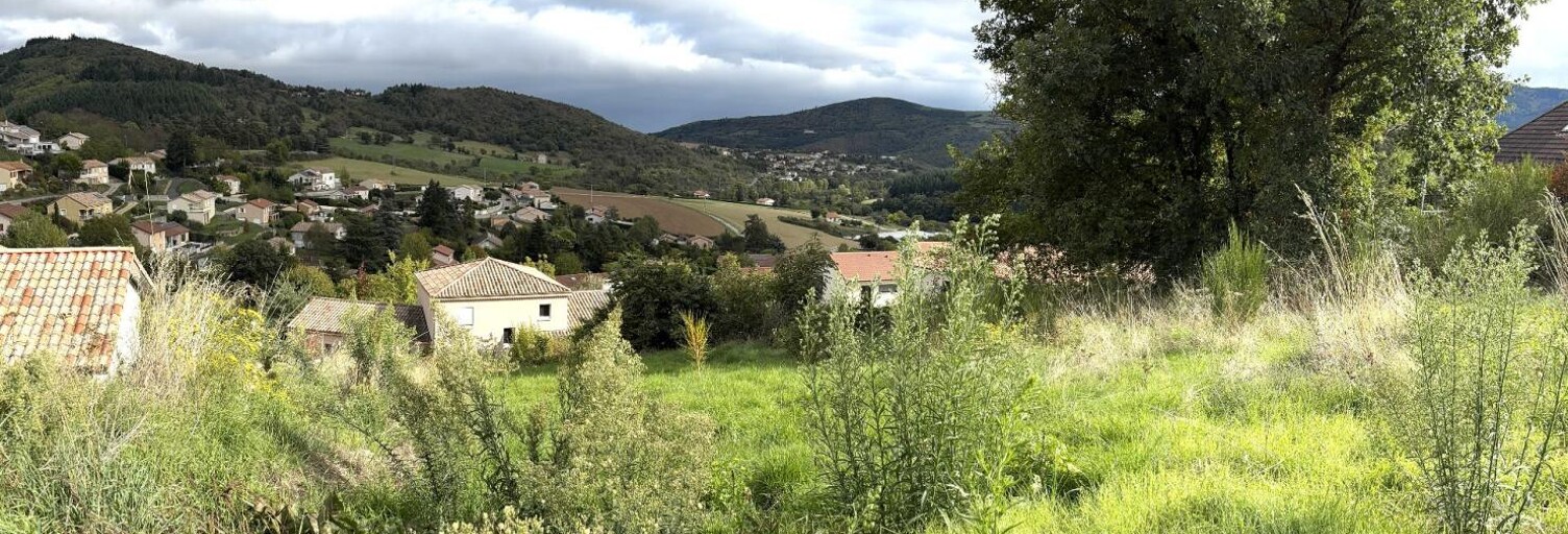 Terrain  1011 m² à vendre à Bourg-Argental (42220)