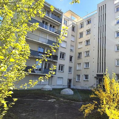 Appartement 5 pièces 82000 €