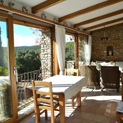 Maison 5 pièces 895000 €