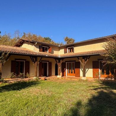 Maison 8 pièces 836800 €