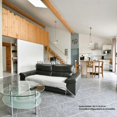 Maison 6 pièces 249200 €