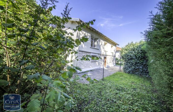 Vente maison 4 pièces 82 m² Saint-Benoît (86280) — photo 4