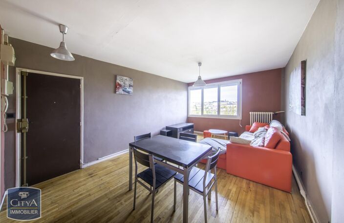 Vente appartement 3 pièces 55 m² Poitiers (86000) — photo 2