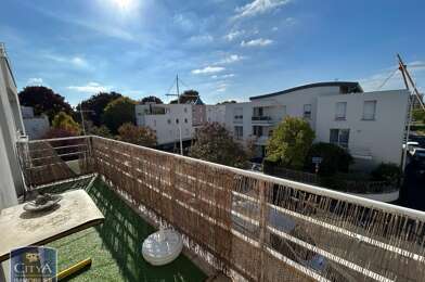 Appartement 3 pièces 853 €