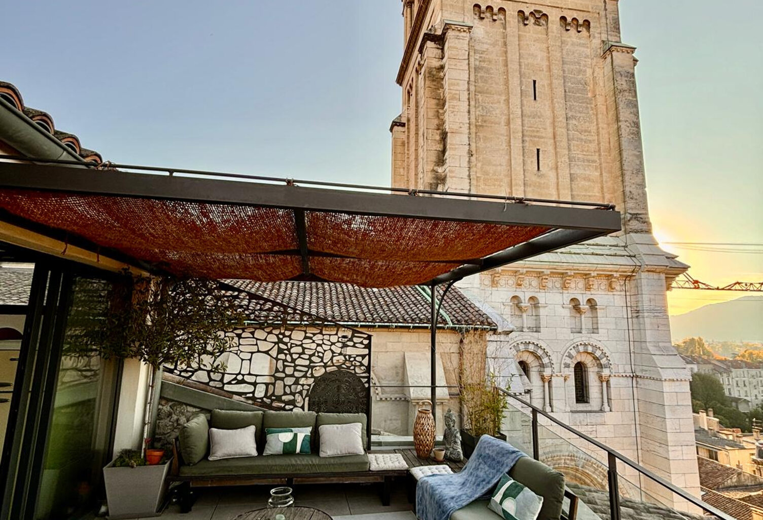 En Exclusivité maison des années 1600 T7 à Valence — photo 1