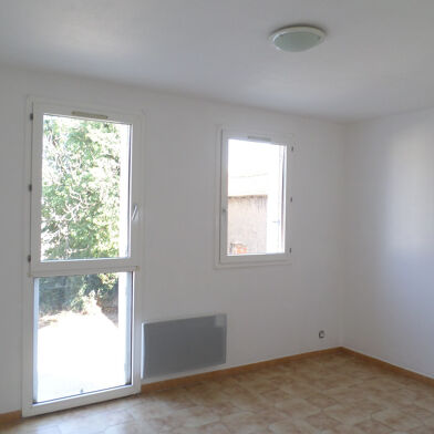 Appartement 1 pièces 380 €