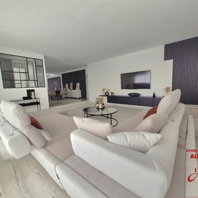 Maison 5 pièces 482500 €