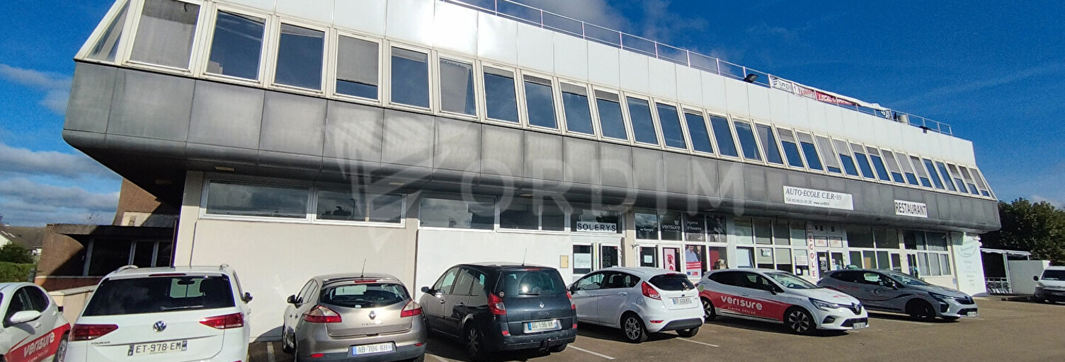Commerce  177 m² à louer à Auxerre (89000)