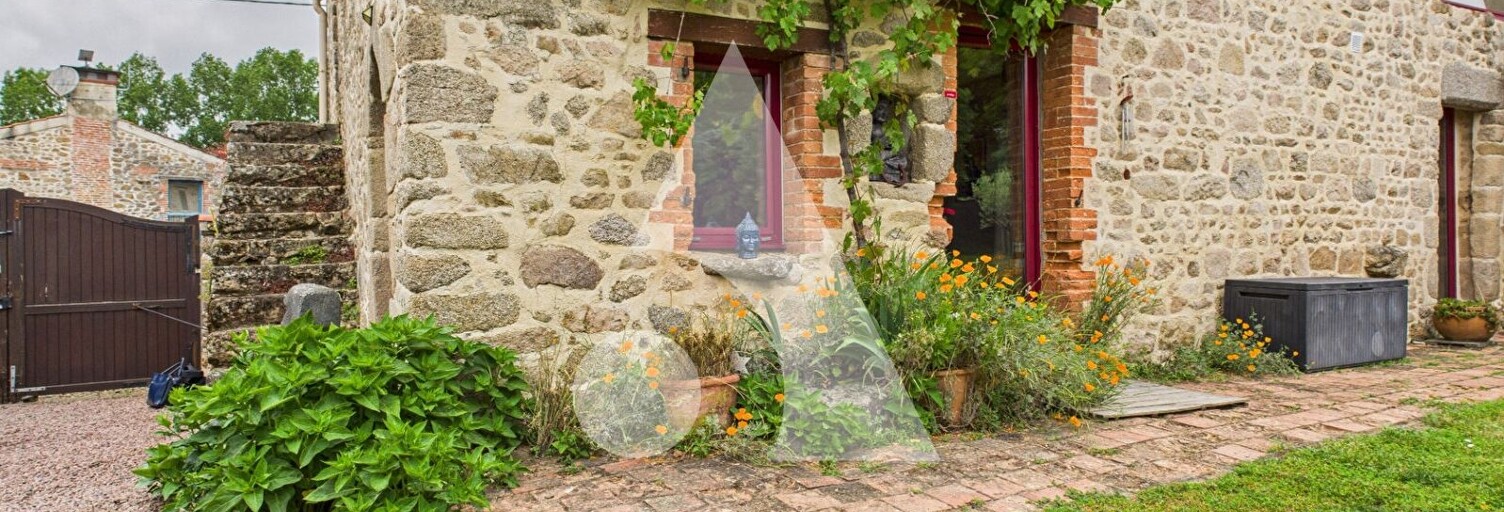 Maison 10 Pièces 349 m² à vendre à Le Tablier (85310)