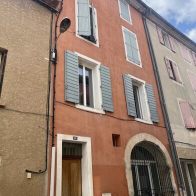 Commerce 1 pièces 685 €