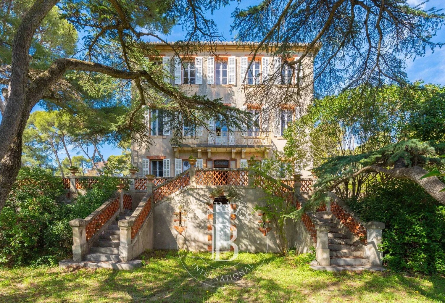VENTE - CASSIS - PROPRIÉTE DU PATRIMOINE — photo 1