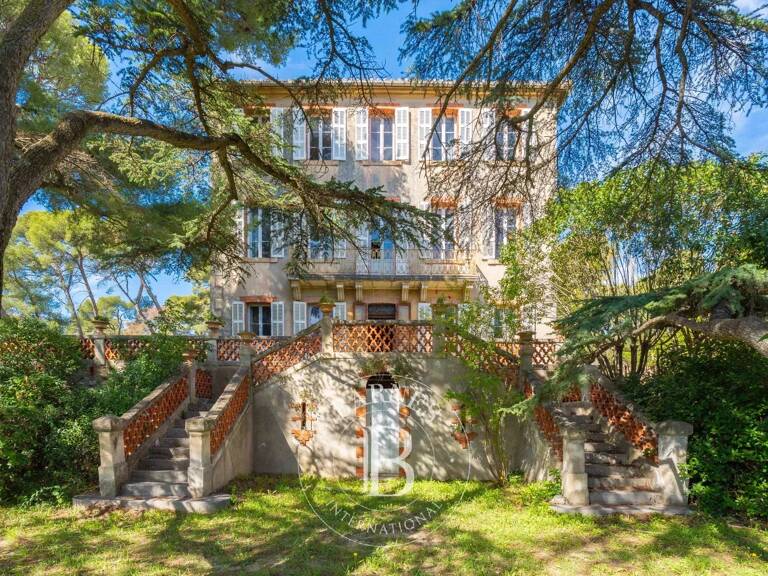 VENTE - CASSIS - PROPRIÉTE DU PATRIMOINE — photo 1