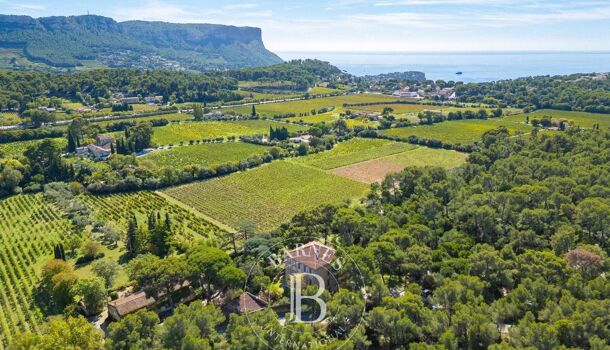 Propri&eacute;t&eacute; 16 pièces  à vendre Cassis 13260