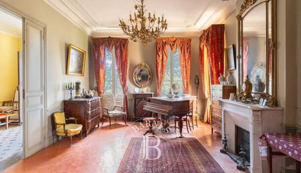 Propri&eacute;t&eacute; 16 pièces  à vendre Cassis 13260