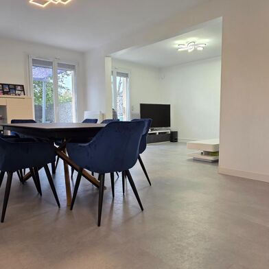 Maison 6 pièces 380000 €