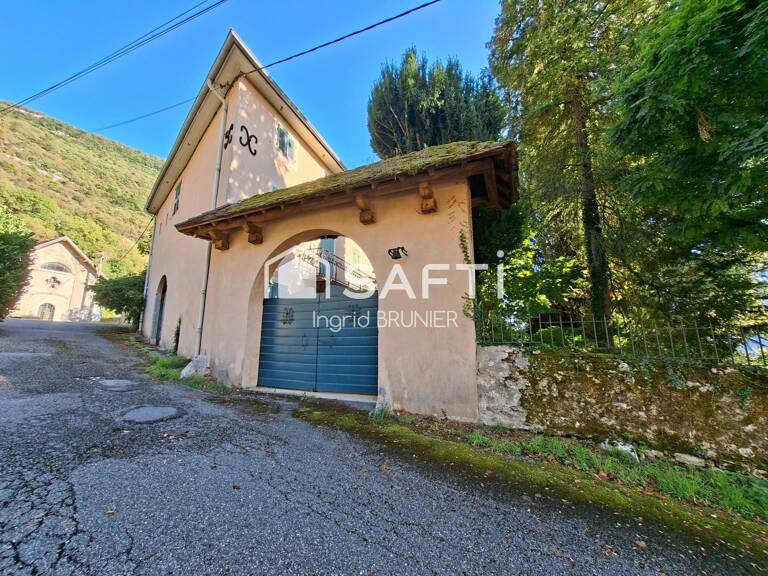 Demeure avec 7 chambres et une piscine — photo 1