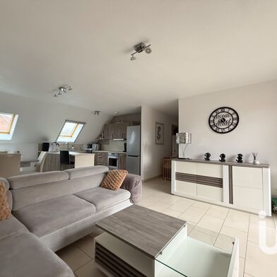 Appartement 4 pièces 265000 €