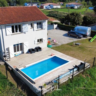 Maison 5 pièces 225000 €