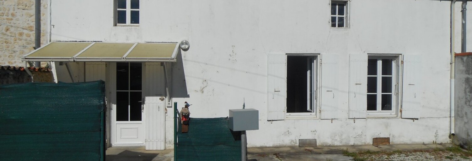 Maison 2 Pièces 43 m² à vendre à Sainte-Gemme (17250)