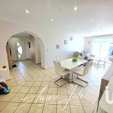 Maison 4 pièces 325000 €