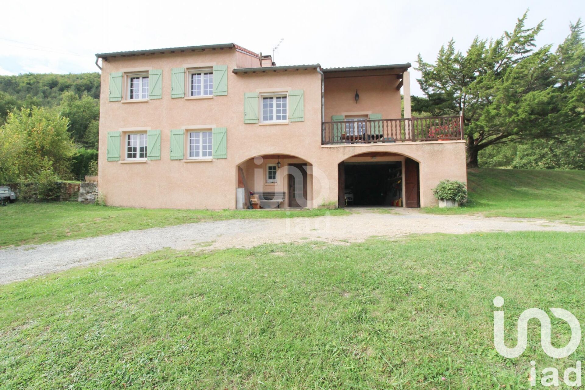 St-Affrique - 161m² - 4p. - 3ch.