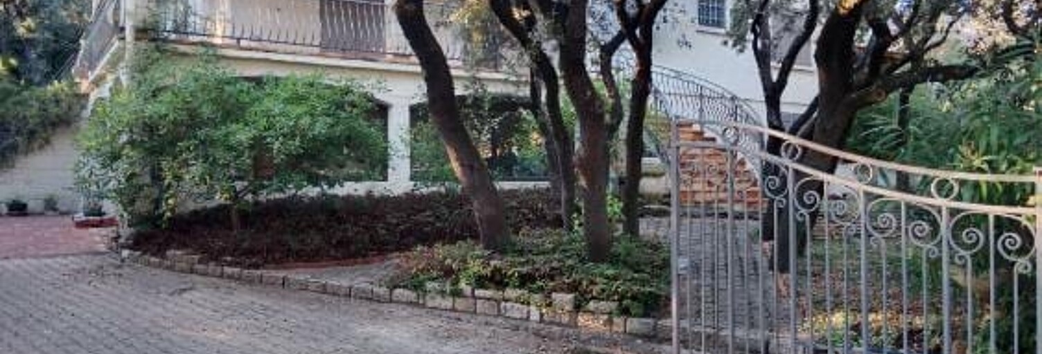 Maison 5 Pièces 98 m² à vendre à Bezouce (30320)