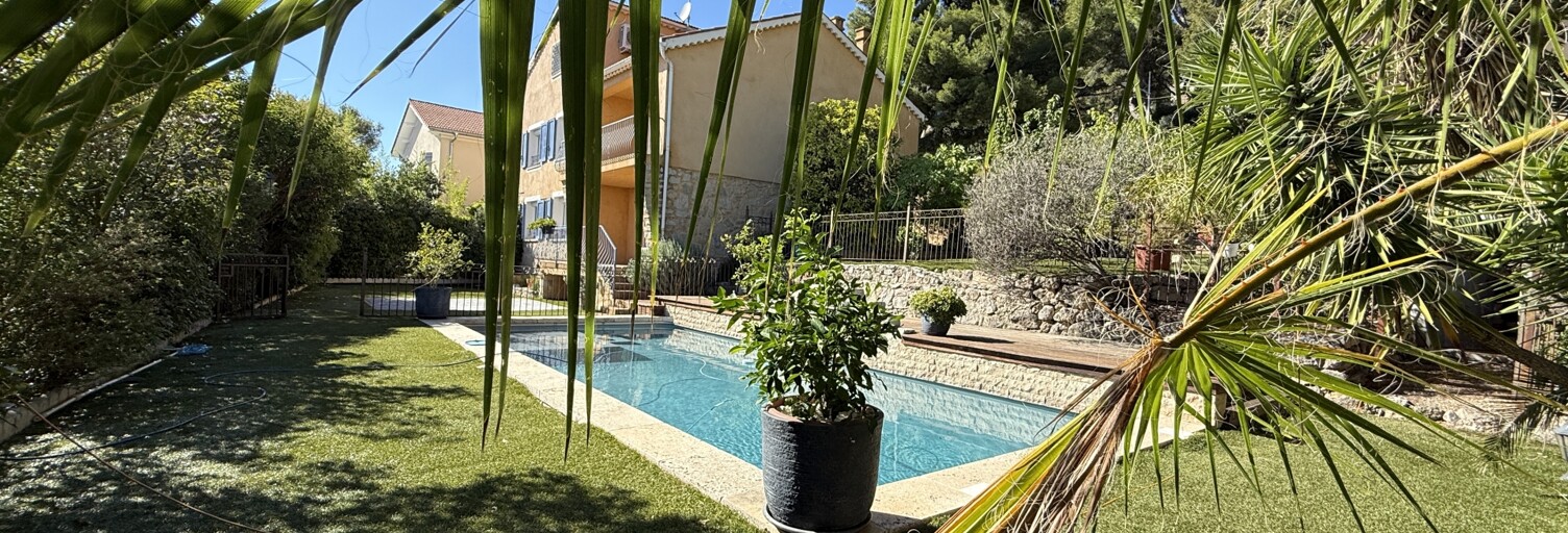 Maison 7 Pièces 172 m² à vendre à Toulon (83100)