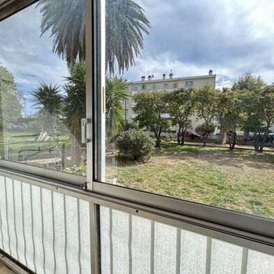 Appartement 5 pièces 200000 €