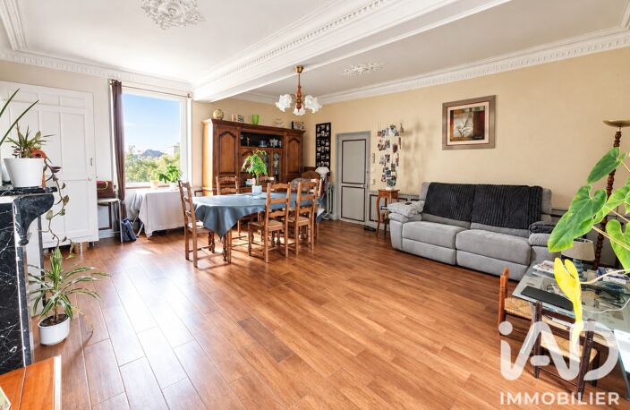 Vente Maison/villa 9 pièces — photo 3
