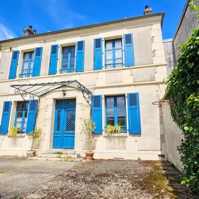 Maison 8 pièces 360000 €