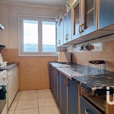 Appartement 3 pièces 130000 €