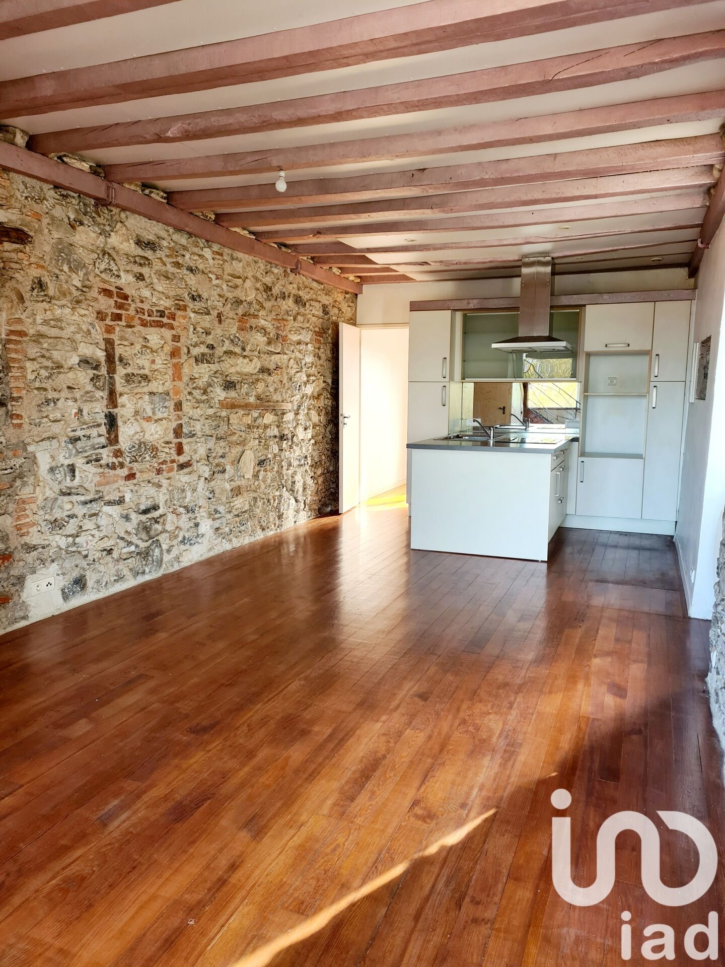 Vente Appartement 4 pièces - Photo 2