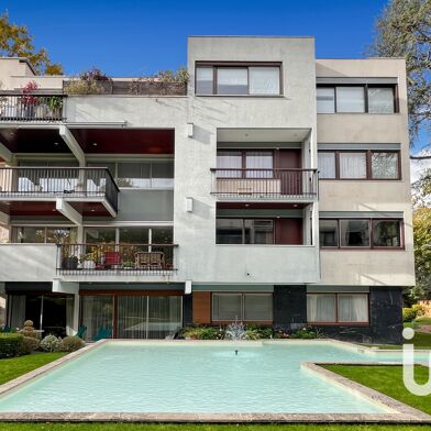 Appartement 9 pièces 930000 €