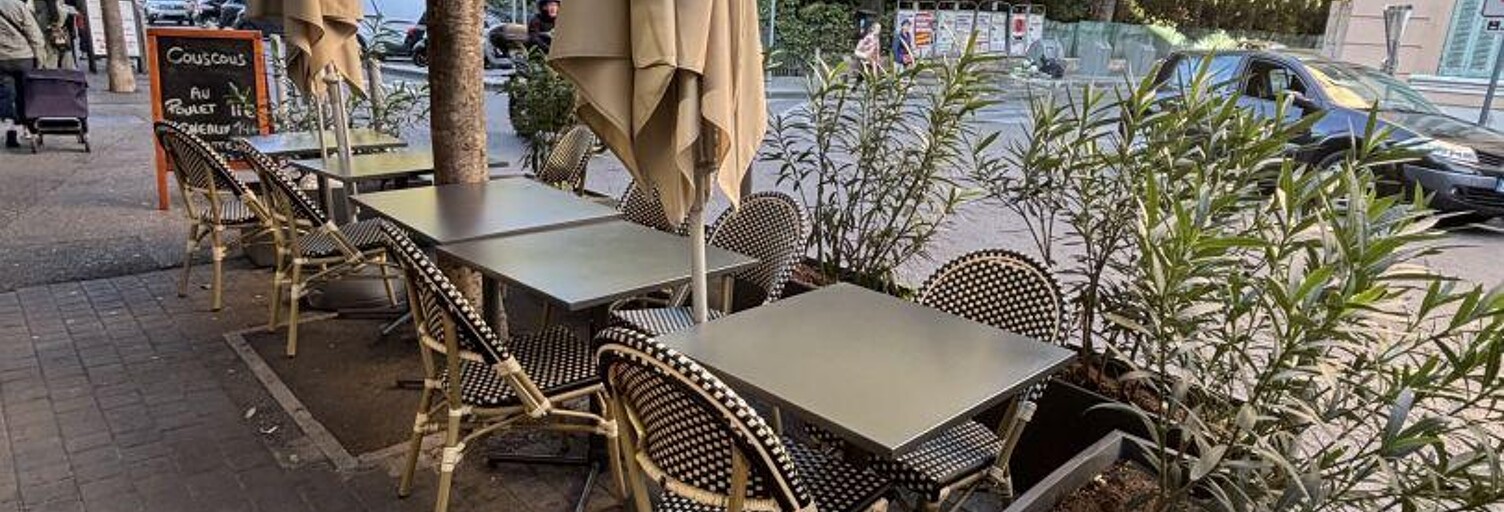 Commerce  44 m² à vendre à Aubagne (13400)