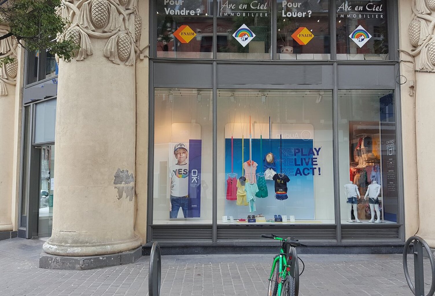 Local commercial — photo 1