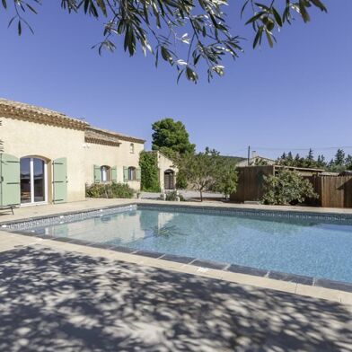 Maison 10 pièces 585000 €