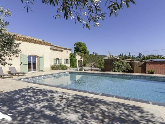 Villa de 10 pièces principales — photo du bien