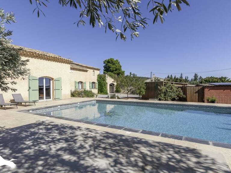 Villa de 10 pièces principales — photo 1