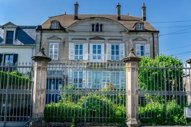 Maison 14 pièces 270000 €