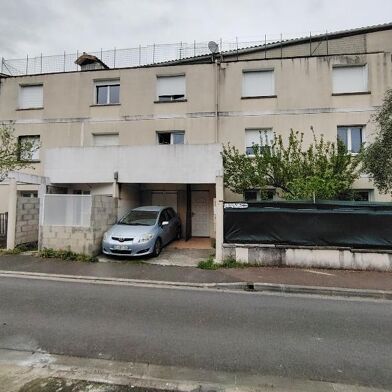 Appartement 2 pièces 790 €