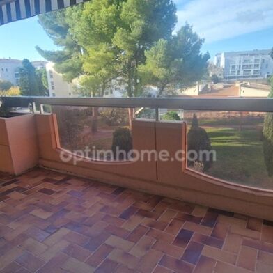 Appartement 5 pièces 304900 €