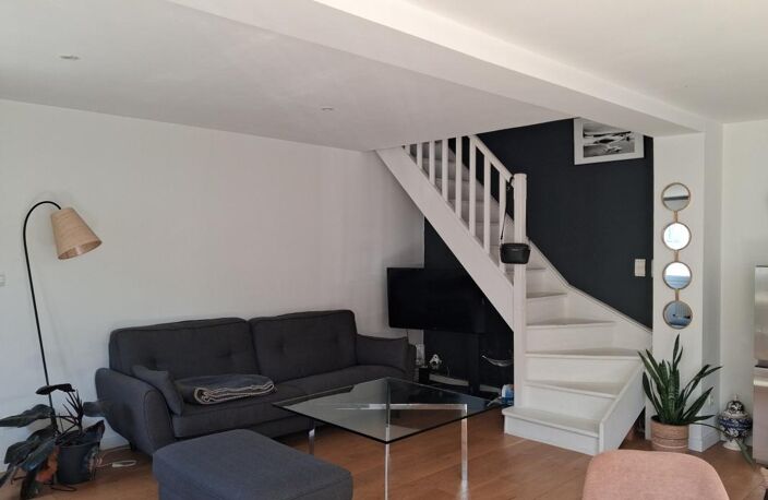Bordeaux – Quartier St Augustin, à proximité Barrière d'Arès, maison lumineuse avec terrasse au calme — photo 3