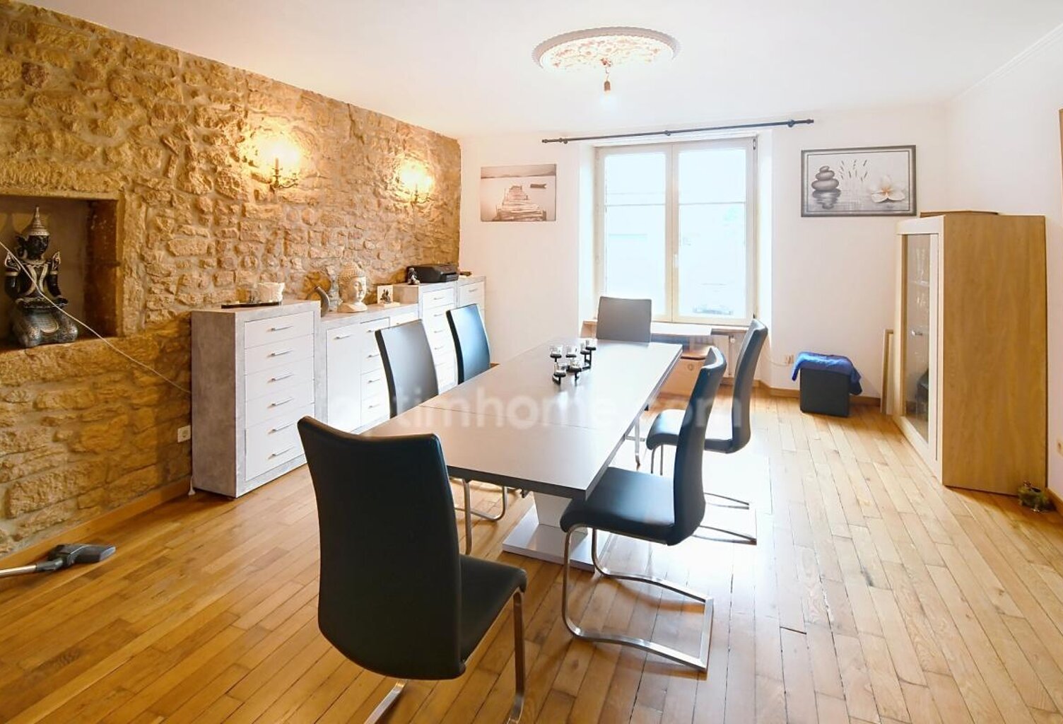 BELLE MAISON DE VILLAGE 200M2 - TERRAIN 6 ARES - GRAND GRENIER AMENAGEABLE DE 110M2 - 2 GARAGES 4 VOITURES — photo 1